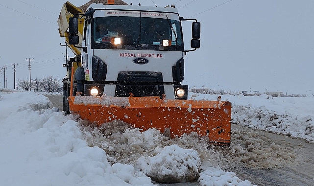 Antalya Büyükşehir Belediyesi Olumsuz Hava Koşullarına Hızla Müdahale Etti