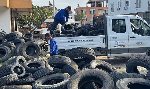 Antalya Büyükşehir Belediyesi’nden Sinek Mücadelesi ve Geri Dönüşüm Çalışmaları