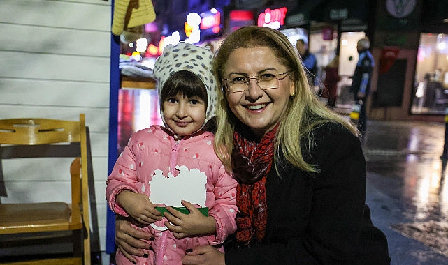 Bakırköy Belediye Başkanı Ayşegül Ovalıoğlu Yılbaşı Panayırı’nı Ziyaret Etti