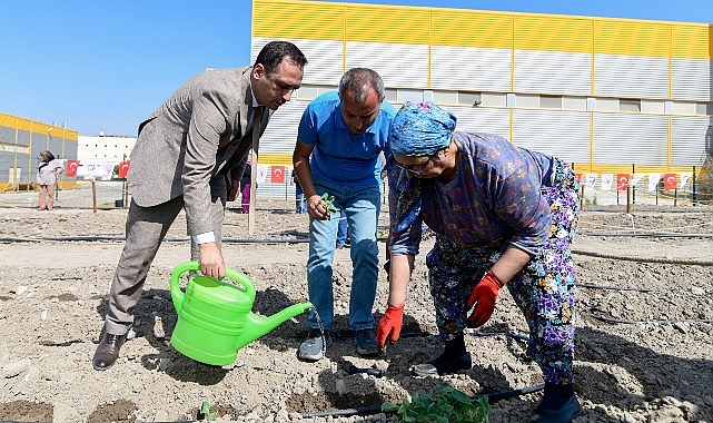 Bornova Belediyesi’nden Kadın Güçlenmesine Yönelik Eğitim Programı