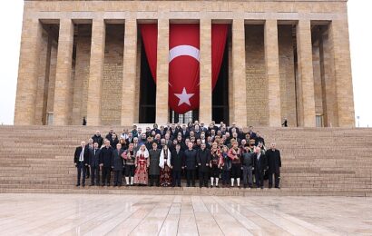 Çankaya Belediye Başkanı Hüseyin Can Güner, Atatürk’ün Ankara’ya Gelişi’ni Anıtkabir’de Kutladı