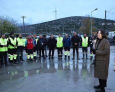 Çeşme Belediye Başkanı Lâl Denizli, Yeni Yıl Öncesi Çalışanlarıyla Bir Araya Geldi