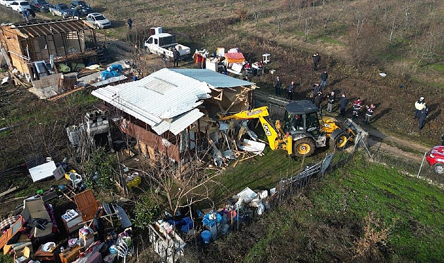 İnegöl Belediyesi Kaçak Yapılarla Mücadele Ediyor