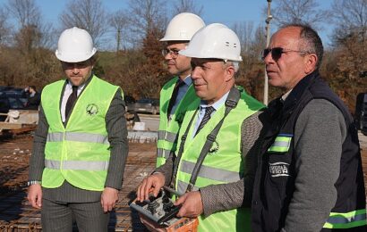 Kandıra Belediye Başkanı Erol Ölmez, İnşaat Çalışmalarını Yeniden Başlattı