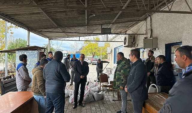 Kemer Belediye Başkanı Necati Topaloğlu’ndan Belediye Personeline Teşekkür Ziyareti