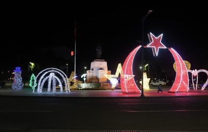 Muğla’da Yılbaşı Süslemeleriyle Coşku Dolu Bir Atmosfer