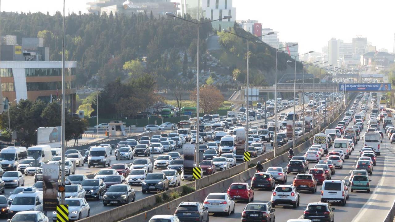 Trafiğe Kayıtlı Araç Sayısı 31 Milyonun Üzerinde