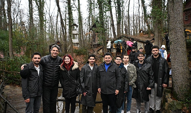 Ulaştırma ve Altyapı Bakan Yardımcısı Osman Boyraz’dan Kartepe’de Anlamlı Etkinlik