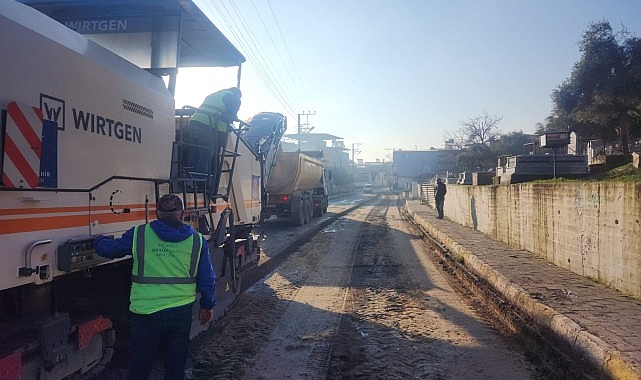 Aydın Büyükşehir Belediyesi’nden Yenilikçi Yol Yenileme Projeleri