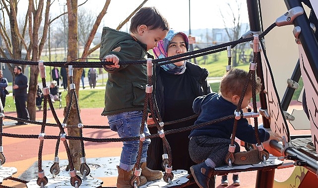 Başiskele Seymen Millet Bahçesi: Yeni Yılın Cazibe Merkezi