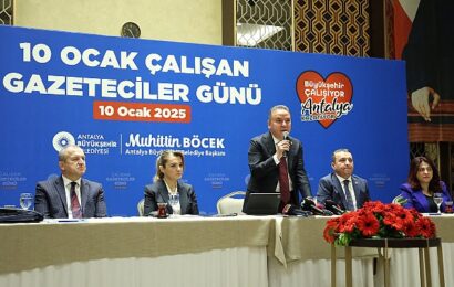 Başkan Muhittin Böcek, Çalışan Gazeteciler Günü’nde Basın Mensuplarıyla Buluştu