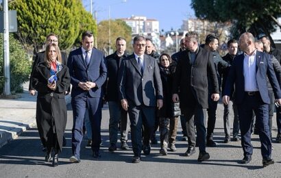 Başkan Tugay, Buca’da Asfalt Seferberliğini İnceledi