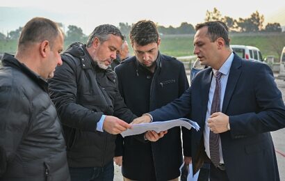 Bornova Belediyesi’nden Anadolu Lisesi Kavşağı’nda Trafik Sorununa Çözüm Projesi