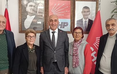 CHP Foça’da Kenan Düzgün Dönemi Başladı