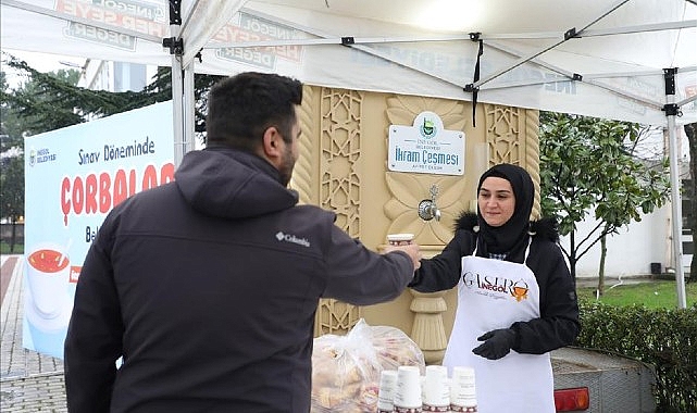 İnegöl Belediyesi’nden Öğrencilere Ücretsiz Çorba İkramı