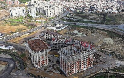 İzmir Büyükşehir Belediyesi Kentsel Dönüşüm Çalışmalarına Hız Verdi