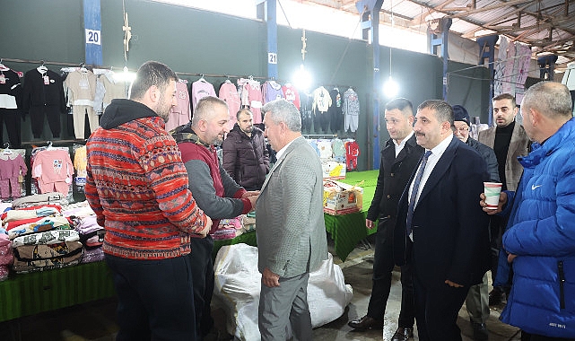 Kandıra Belediyesi’nden Pazarcılara Sıcak Çorba İkramı