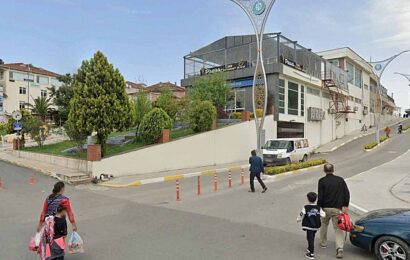 Kandıra’da Yenilenen Kapalı Otopark Hizmete Girdi