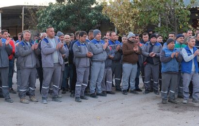 Kemer Belediye Başkanı Necati Topaloğlu’ndan Yeni Yıl Kutlaması