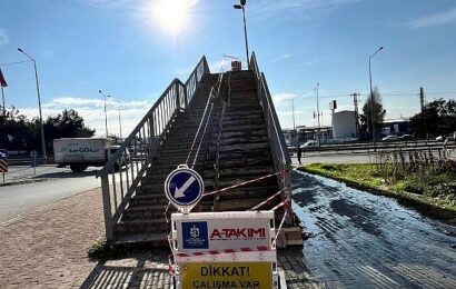 Kocaeli Büyükşehir Belediyesi’nden Gebze Beylikbağı’ndaki Üst Geçide Bakım ve Onarım