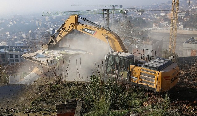 Kocaeli Büyükşehir Belediyesi’nden İzmit Cedit Mahallesi’nde Kentsel Dönüşüm Çalışmaları