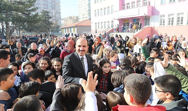 Konya Büyükşehir Belediye Başkanı Altay’dan Yarıyıl Tatili Mesajı