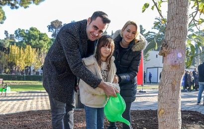 Kültürpark’ta Yeni Yıla Ağaç Dikeyerek Giriş