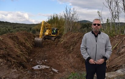 Manisa Büyükşehir Belediyesi Taşkın Riskine Karşı Dereleri Temizliyor