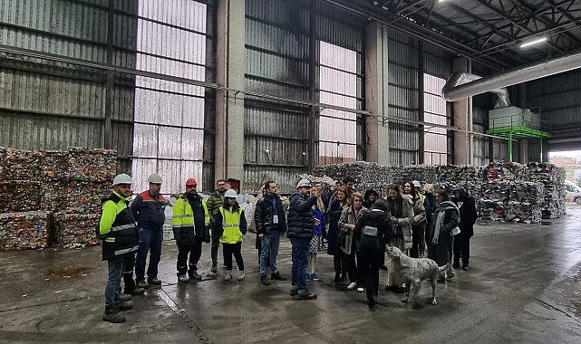 Manisa Büyükşehir Belediyesi’nin Yeşil Dönüşüm ve Atık Yönetimi Çabaları