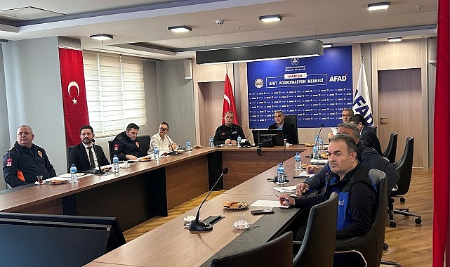 Manisa’da Afet Risklerine Karşı Hazırlık Toplantısı