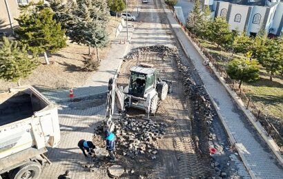 Nevşehir Belediyesi’nden Bekdik Mahallesi’nde Yol Yenileme Çalışması