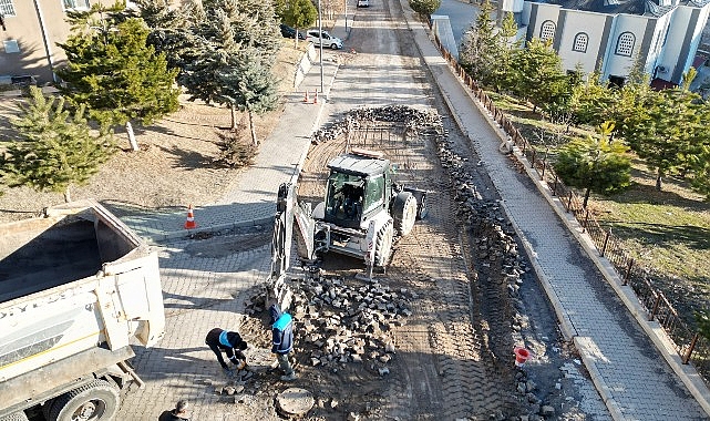 Nevşehir Belediyesi’nden Bekdik Mahallesi’nde Yol Yenileme Çalışması