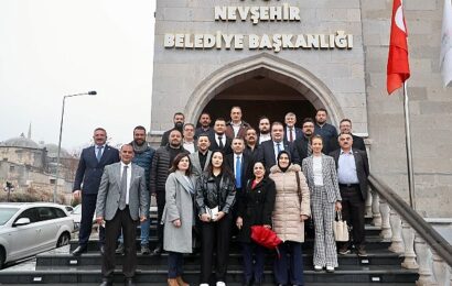 Anahtar Parti Nevşehir İl Başkanı Umut Ergül, Belediye Başkanı Rasim Arı’yı Ziyaret Etti