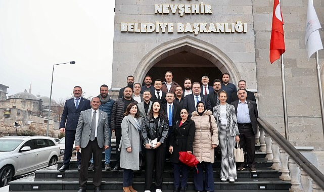 Anahtar Parti Nevşehir İl Başkanı Umut Ergül, Belediye Başkanı Rasim Arı’yı Ziyaret Etti