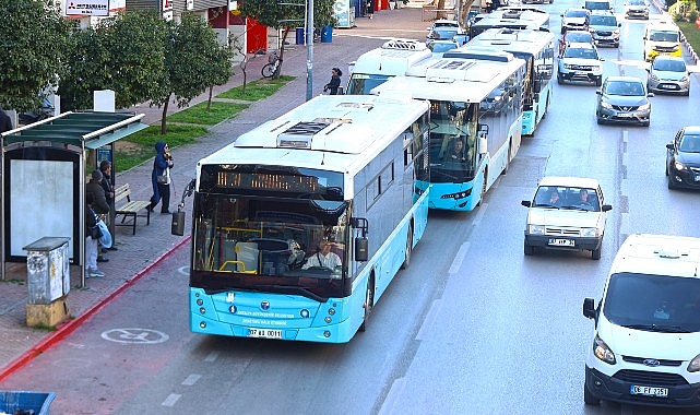 Antalya’da Trafik Rahatlatma İçin Özel Şerit Uygulaması