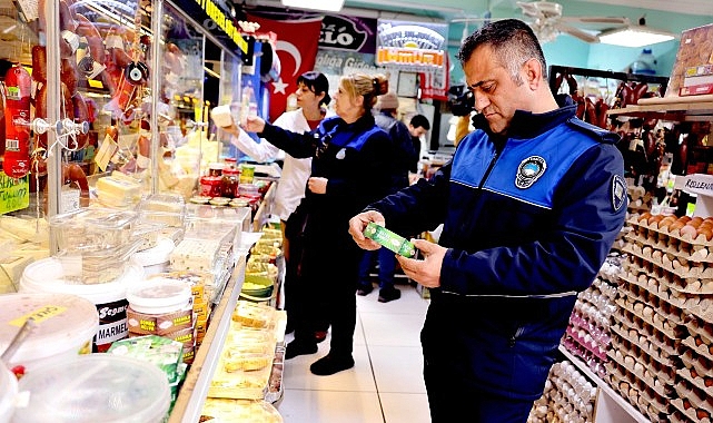 Bayraklı Belediyesi’nden Ramazan Öncesi Gıda Denetimleri