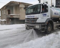 Canik Belediyesi Karla Mücadele Çalışmalarını Sürdürüyor