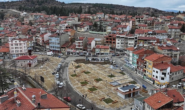 Doğanhisar’da Yeni Meydan Düzenlemesi Tamamlandı