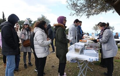 Güzelbahçe Belediyesi’nden Sağlıklı Yaş Alma Etkinliği