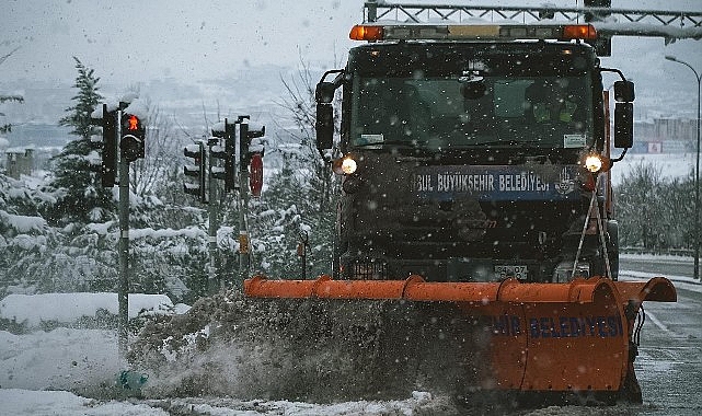 İstanbul’da Kar ve Soğuk Hava Etkisini Artırıyor