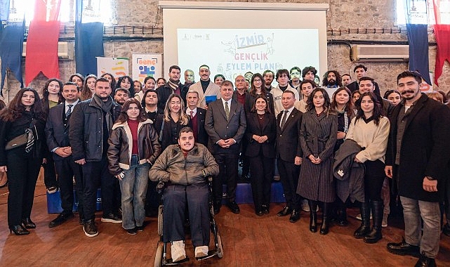 İzmir Büyükşehir Belediyesi’nden Gençlik Eylem Planı Çalıştayı