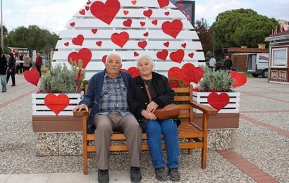 Karşıyaka Belediyesi’nden Sevgililer Günü Pazarı