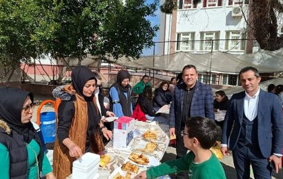 Kemer’de Anlamlı Kermes Etkinliği