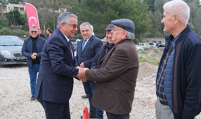 Kemer’de Tekirova Mahallesi için Kapalı Pazar Yeri Temeli Atıldı