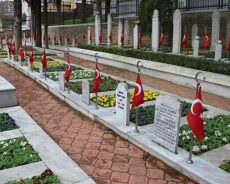 Kocaeli Büyükşehir Belediyesi’nden Şehitliklere Vefa Örneği