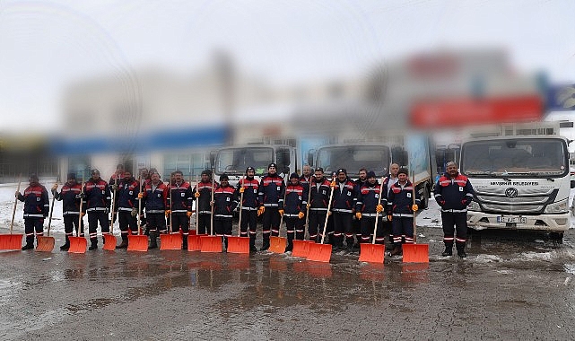 Nevşehir Belediyesi Karla Mücadele Çalışmalarını Sürdürüyor