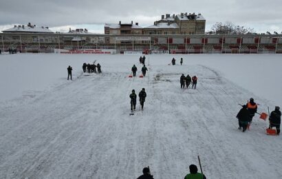 Nevşehir Gazi Stadyumu, Uşakspor Maçına Hazırlandı