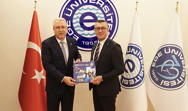 TÜSEB Başkanı Prof. Dr. Ümit Kervan Ege Üniversitesi’nde Konferans Verdi