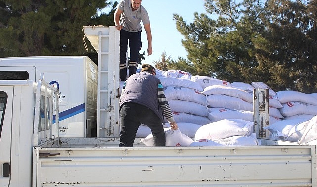 Antalya’da Süt Yemi Desteği ile Hayvancılık Üreticilerine Destek