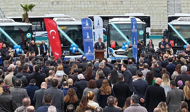 İzmir Büyükşehir Belediyesi’nden 41 Yeni Otobüs